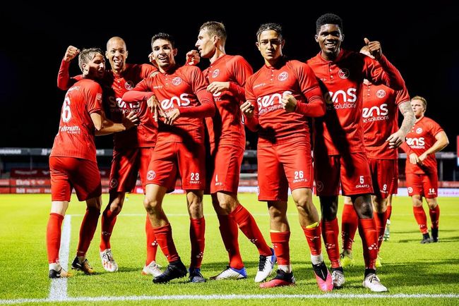 与球员化学 与球员化学