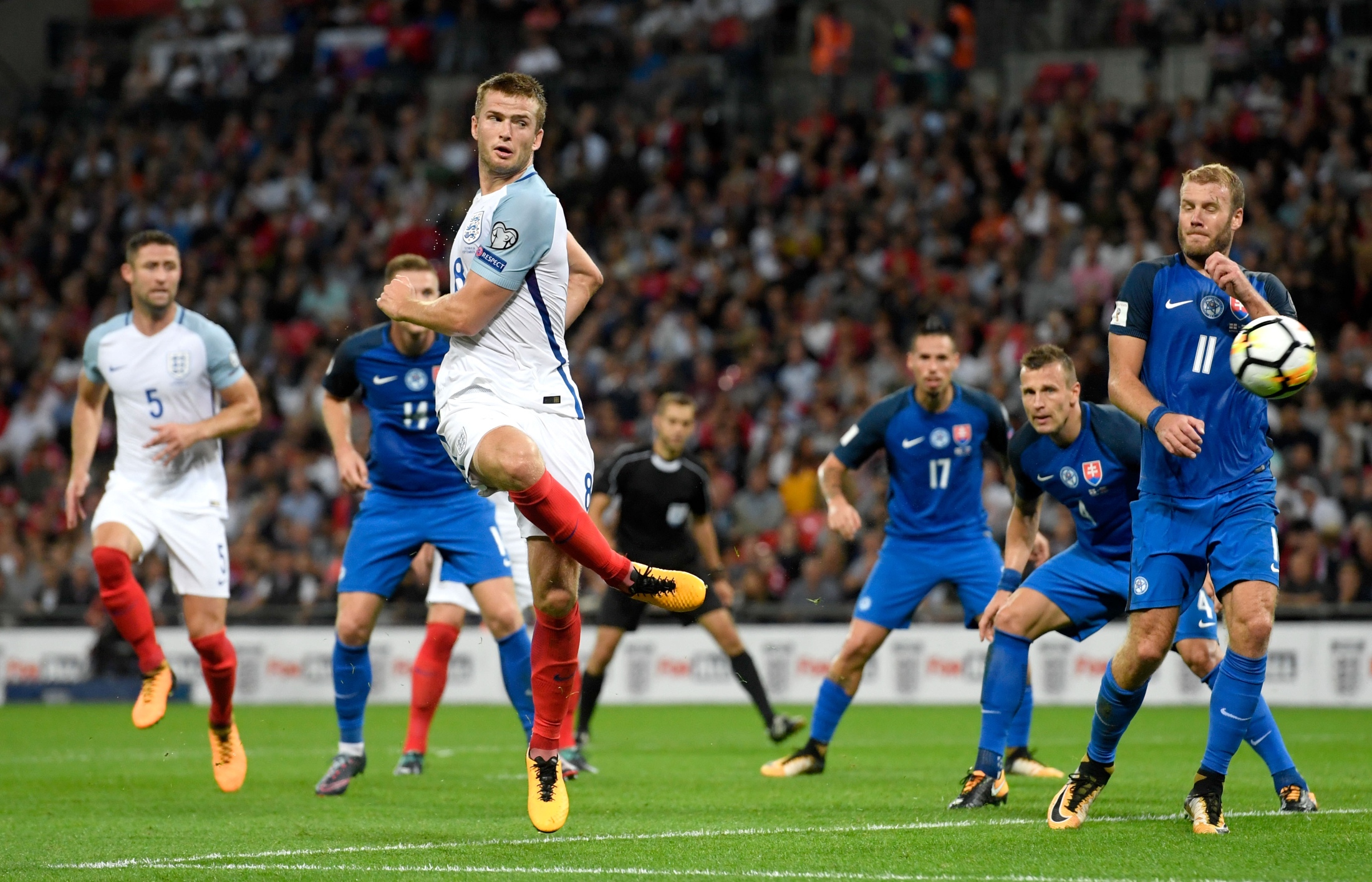 尤其是在遵 尤其是在遵