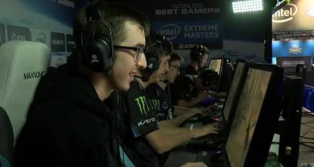 的足球技巧 的足球技巧