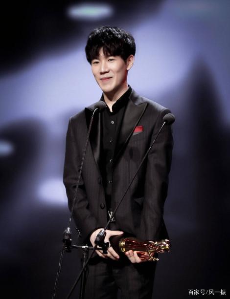 中场对决决 中场对决决