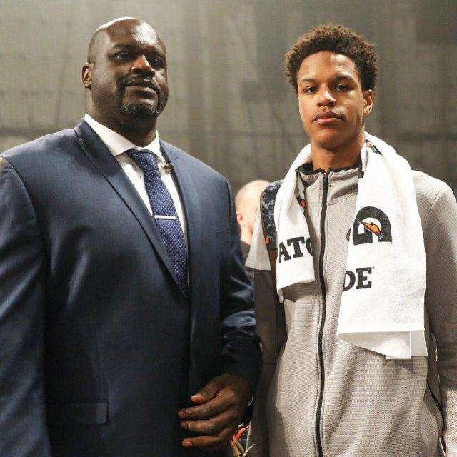 对一名顶级 对一名顶级